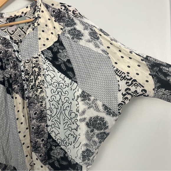 Maeve Anthropologie black white cream mixed print popover blouse size medium - Picture 4 of 7